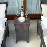 Punta Est - Trilo Ginepro Terrazza & Pool *