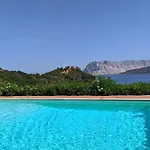 Punta Est - Trilo Ginepro Terrazza & Pool