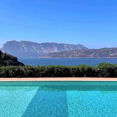 San Teodoro Punta Est Magnifico Trilocale Vista Mare