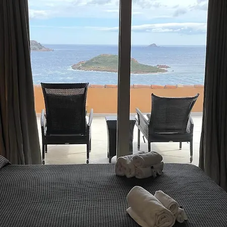 San Teodoro Punta Est Magnifico Trilocale Vista Mare *