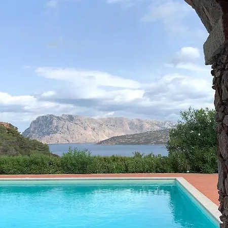 San Teodoro Punta Est Magnifico Trilocale Vista Mare Apartment